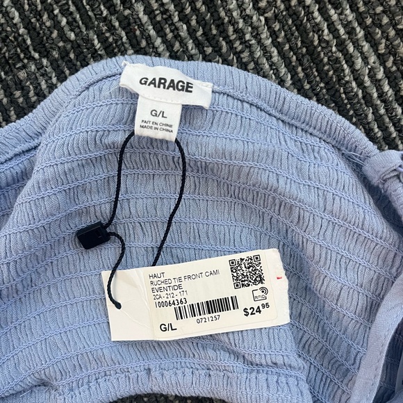 Garage Cropped Top NWT - Picture 4 of 4